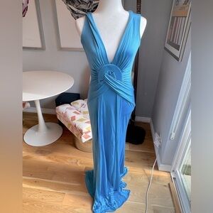 Issa London long fired blue dress size 8